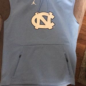 unc sleeveless hoodie